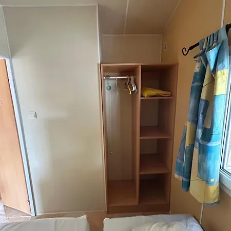 La Cigale مكان تخييم *